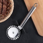 Нож для теста и пиццы «Металлик», 20 см